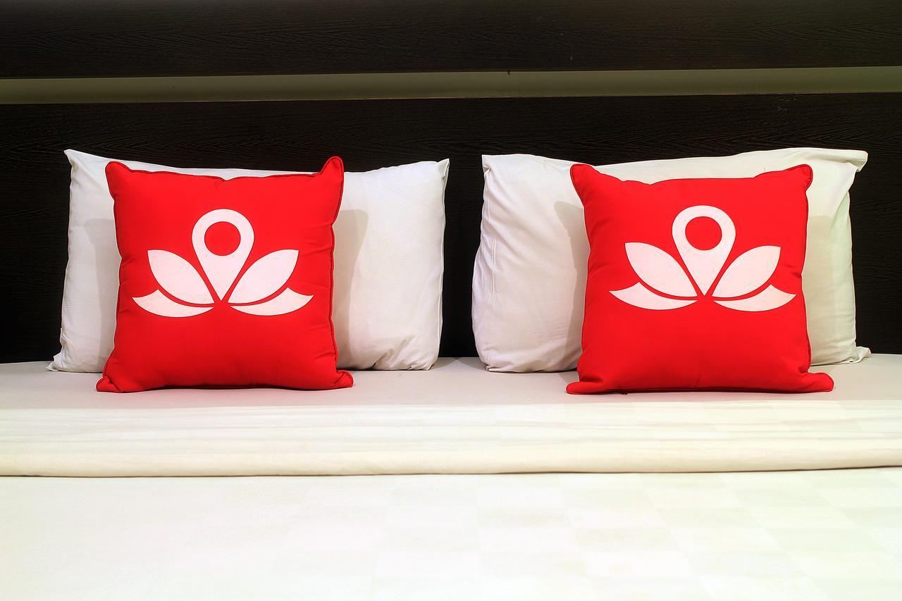 Hotel Zen Premium Setrawangi Raya Bandung Exteriér fotografie